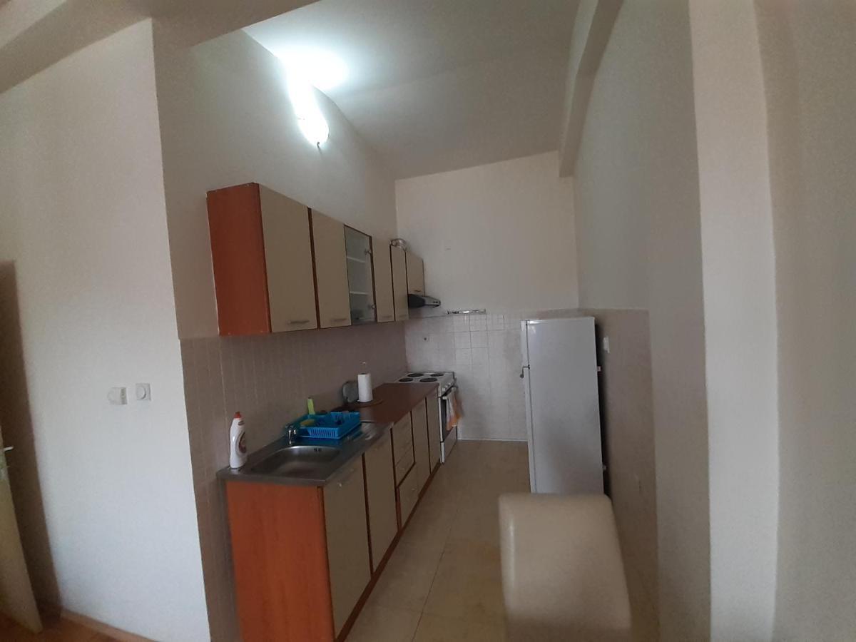 Ballet Apartament Szkopje Kültér fotó
